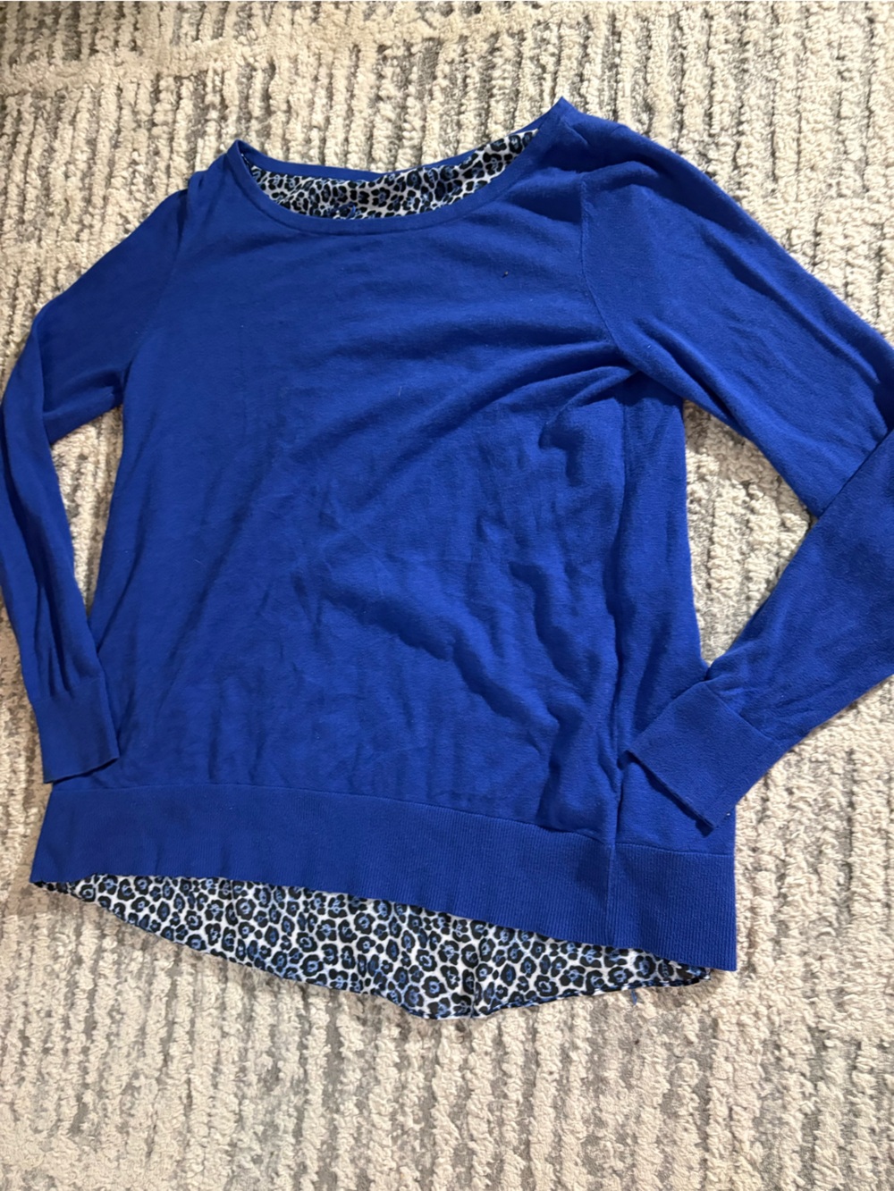 Michael kors bright blue long sleeve cheetah sweater size M - Picture 2 of 4